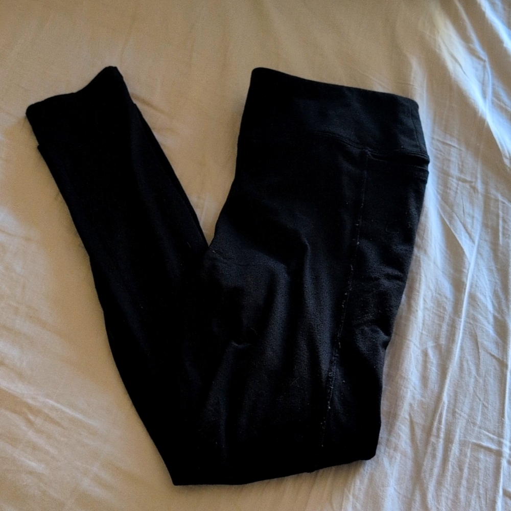 PINK Active Medium Black Leggings WITH POCKETS